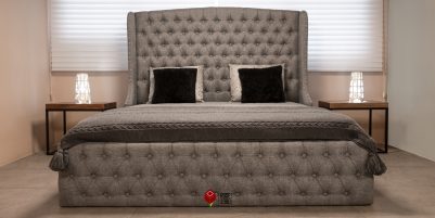تخت کوئین